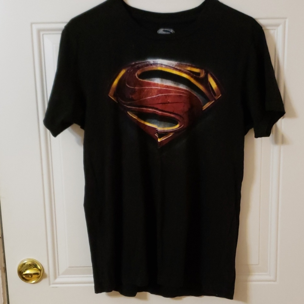 Mens t-shirt large